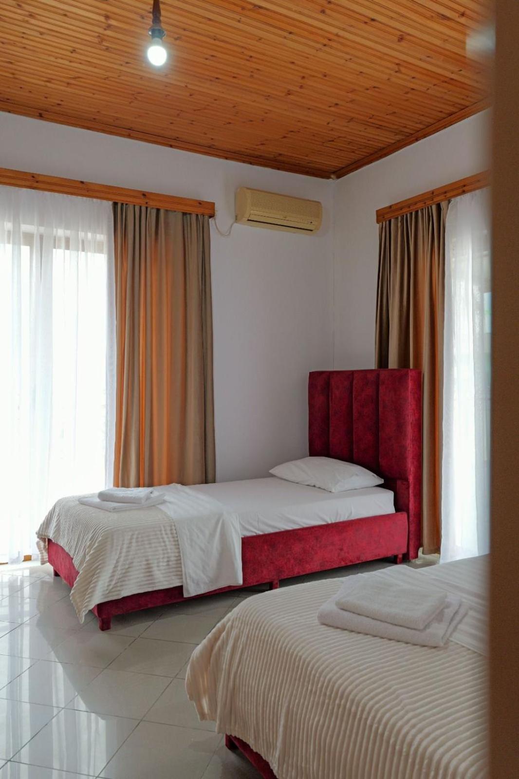 Hotel Eden Sarandë 외부 사진