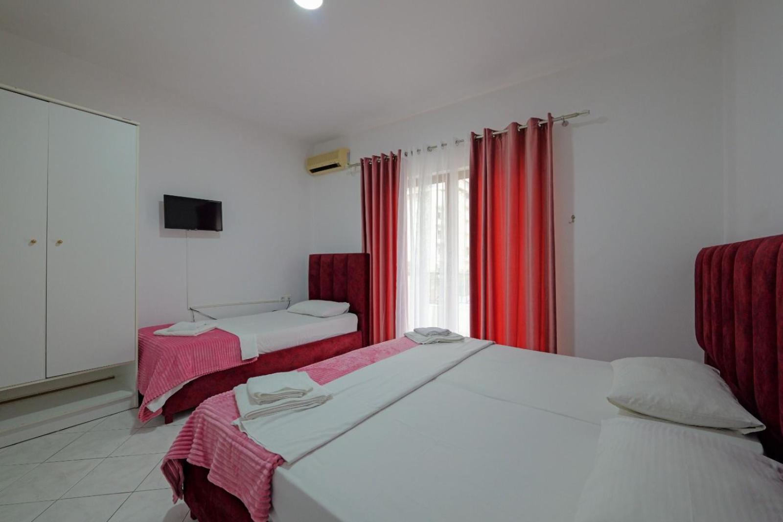 Hotel Eden Sarandë 외부 사진